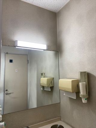 医療施設照明器具交換工事