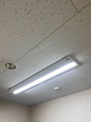 医療施設照明器具交換工事