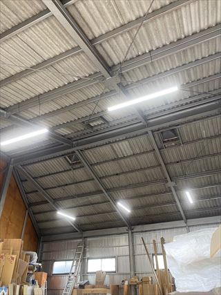 高天井照明器具交換工事