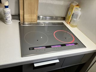 千葉県柏市　家庭用ガスレンジからIHクッキングヒーター交換、レンジフード交換、専用コンセント設置工事
