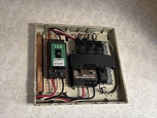 茨城県龍ケ崎市　家庭用分電盤交換工事