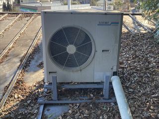 茨城県取手市　空調撤去工事