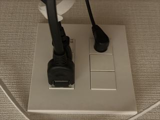 千葉県柏市　家庭用ＬＡＮケーブル敷設工事