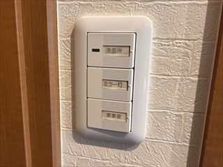 千葉県我孫子市　家庭用ダウンライト交換・スイッチ交換工事