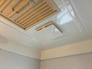 千葉県柏市　家庭用浴室換気扇交換工事