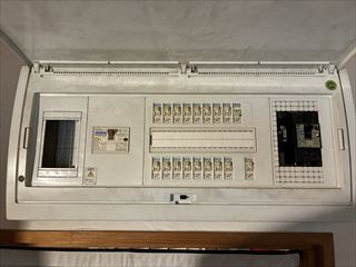 茨城県つくば市　家庭用分電盤交換工事