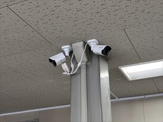 千葉県市川市 オフィス用防犯カメラ設置、屋外照明交換工事