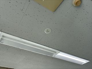 茨城県牛久市 オフィス用非常灯設置工事