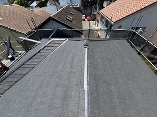 神奈川県鎌倉市　家庭用太陽光発電（カナディアンソーラー5.475kW+長府工産14.9kWh+屋根カバー）設置工事