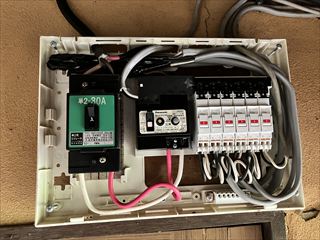 茨城県つくば市　家庭用単三切替、EVコンセント（電気自動車充電コンセント）設置工事