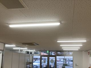 茨城県つくば市　オフィス用コンセント増設、照明交換工事