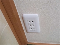 千葉県千葉市　コンセント交換工事2