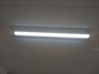 ビル内事務所+非常階段照明　LED化工事