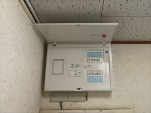 埼玉県北葛飾郡杉戸町　分電盤交換工事2