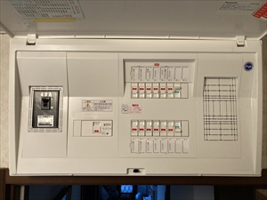 千葉県流山市　分電盤交換工事1