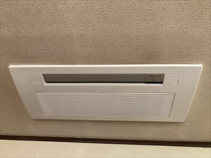 茨城県取手市　エアコン交換工事2