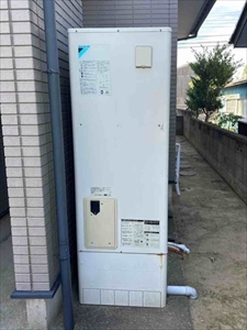 まちの電気屋さん　エコキュート交換工事1