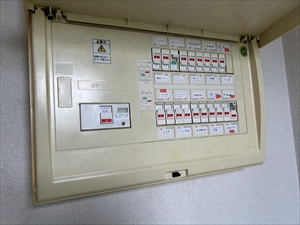 茨城県取手市　EVコンセント設置工事4