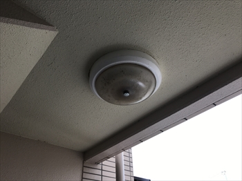 千葉県我孫子市　マンション共有灯交換工事3