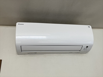 茨城県守谷市　マルチエアコン3台交換工事3
