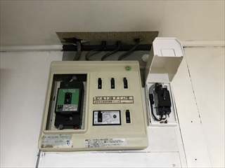 茨城県取手市　エアコン交換＋専用コンセント設置工事4
