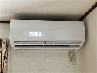 茨城県土浦市　エアコン設置工事1